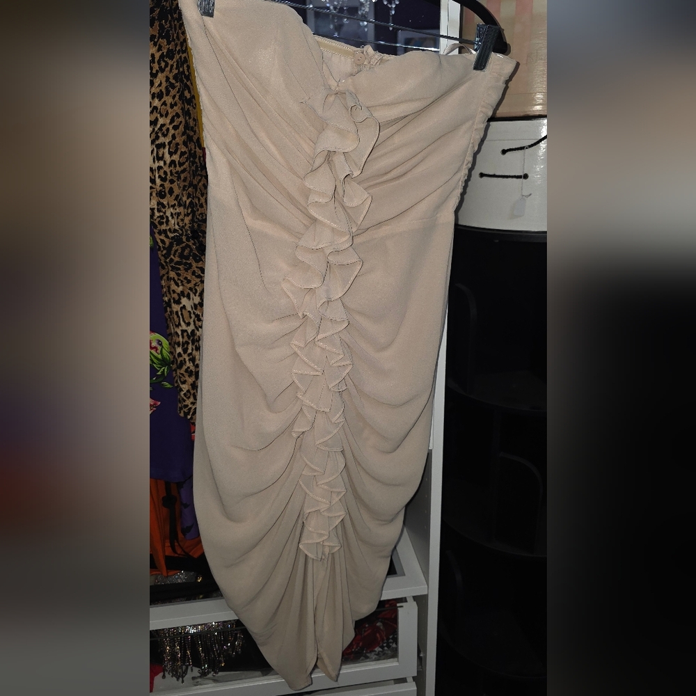 2011 H&M Ruffle Wiggle Dress Size 10